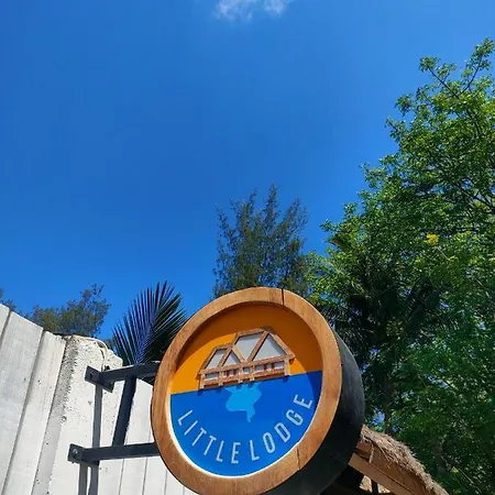 Little Lodge Villa Gili Trawangan Exterior photo